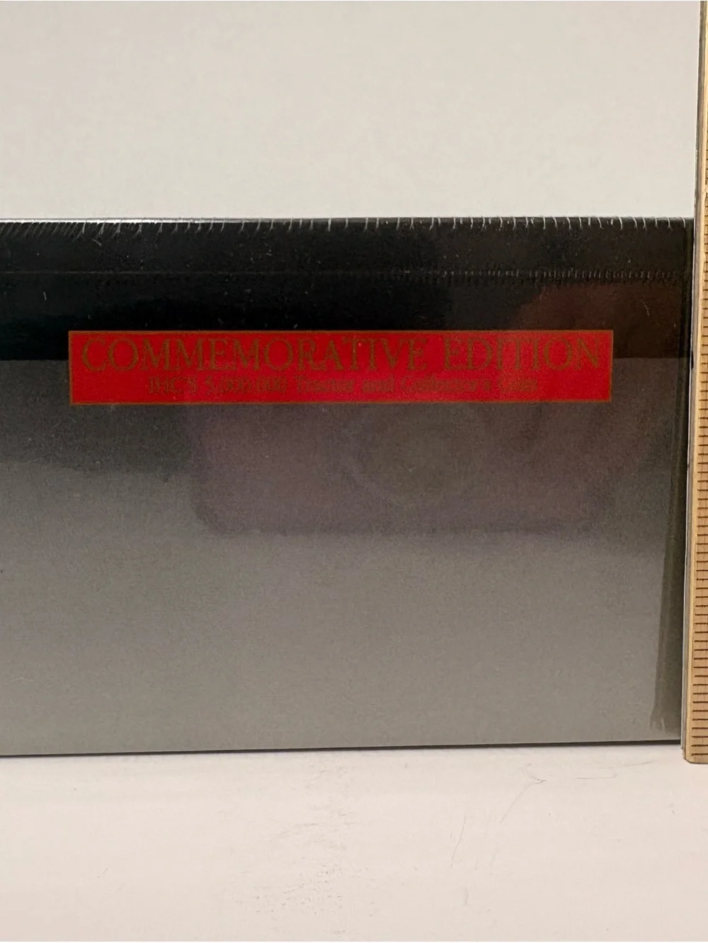 🚜 Ertl IHC '66 Series 5 Million Tractor Commemorative Edition #4590 – Sealed